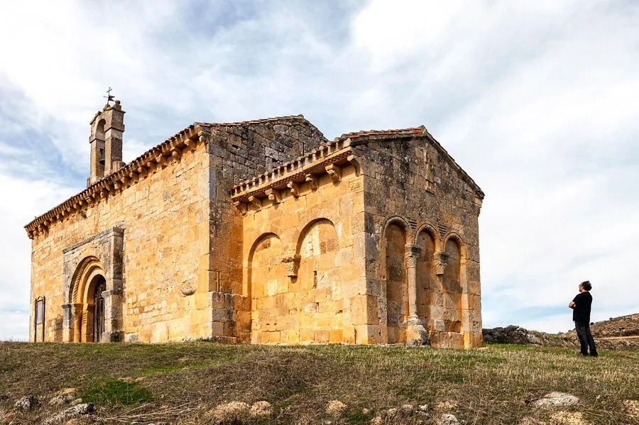 Edificio histórico construido en piedra